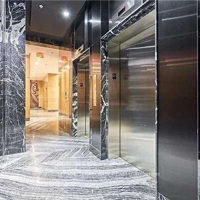 199, Richmond, Waterfront Communities C1, Toronto