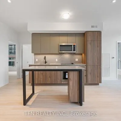 15,&nbsp;Richardson, Waterfront Communities C8, Toronto