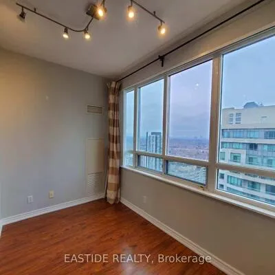 23,&nbsp;Hollywood, Willowdale East, Toronto
