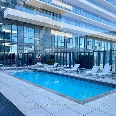 30,&nbsp;Inn On The Park, Banbury-Don Mills, Toronto