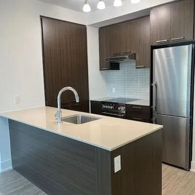 310,&nbsp;Tweedsmuir, Forest Hill South, Toronto