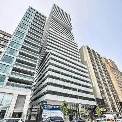 200,&nbsp;Bloor, Annex, Toronto