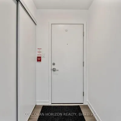 12,&nbsp;Marquette, Englemount-Lawrence, Toronto