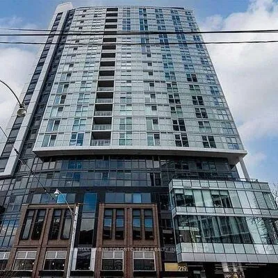 219,&nbsp;Dundas, Church-Yonge Corridor, Toronto