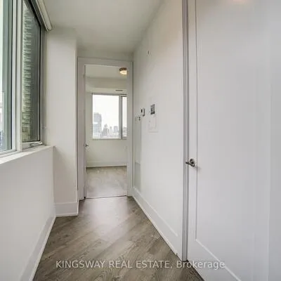 1,&nbsp;Edgewater, Waterfront Communities C8, Toronto