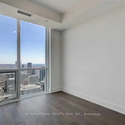 1,&nbsp;Yorkville, Annex, Toronto