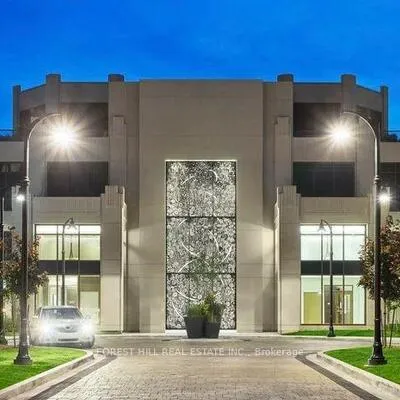 320,&nbsp;Tweedsmuir, Forest Hill South, Toronto