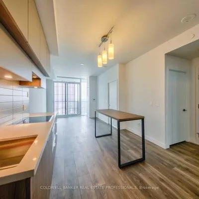 8,&nbsp;Eglinton, Mount Pleasant West, Toronto