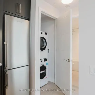 2525,&nbsp;Bathurst, Forest Hill North, Toronto