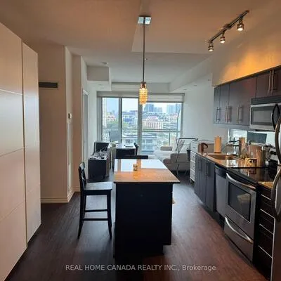 2885,&nbsp;Bayview, Bayview Village, Toronto