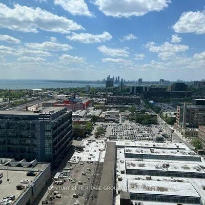135,&nbsp;East Liberty, Niagara, Toronto