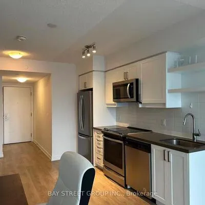 50,&nbsp;Wellesley, Church-Yonge Corridor, Toronto