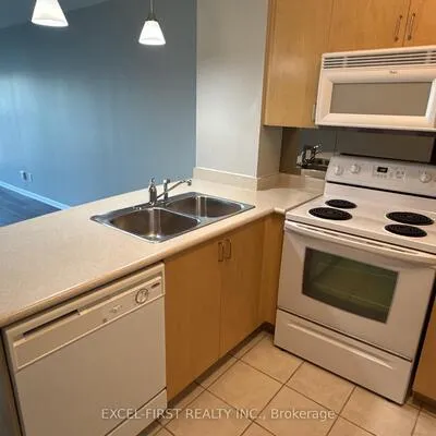 18,&nbsp;Yonge, Waterfront Communities C1, Toronto