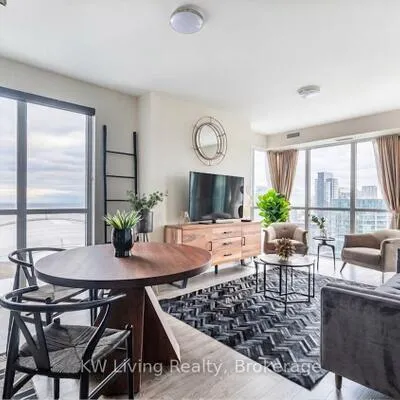 300,&nbsp;Front, Waterfront Communities C1, Toronto
