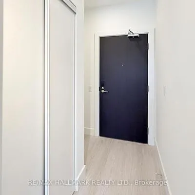 6,&nbsp;Greenbriar, Bayview Village, Toronto