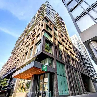 111,&nbsp;Bathurst, Waterfront Communities C1, Toronto