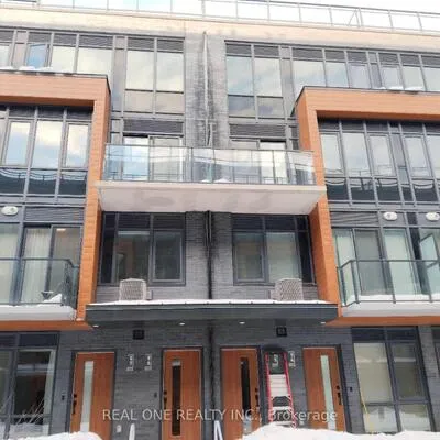 71,&nbsp;Curlew, Parkwoods-Donalda, Toronto