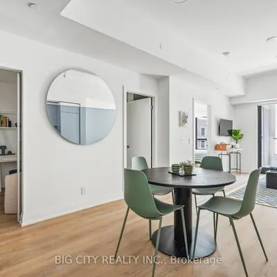 36,&nbsp;Brentcliffe, Thorncliffe Park, Toronto