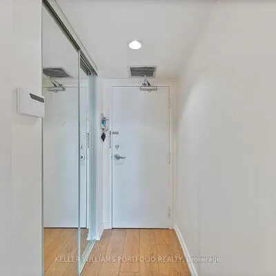 705,&nbsp;King, Niagara, Toronto