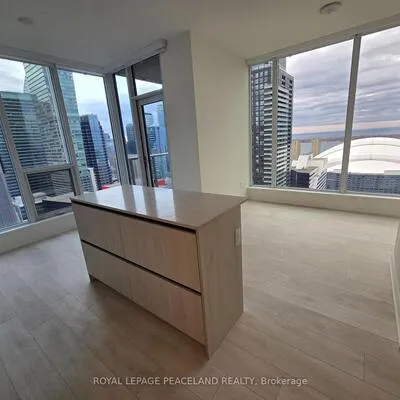 35,&nbsp;Mercer, Waterfront Communities C1, Toronto