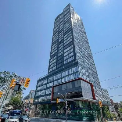 203,&nbsp;College, Kensington-Chinatown, Toronto