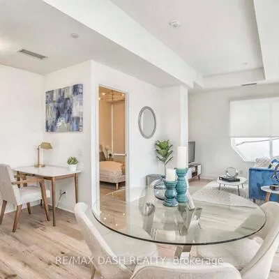 151,&nbsp;Avenue, Annex, Toronto