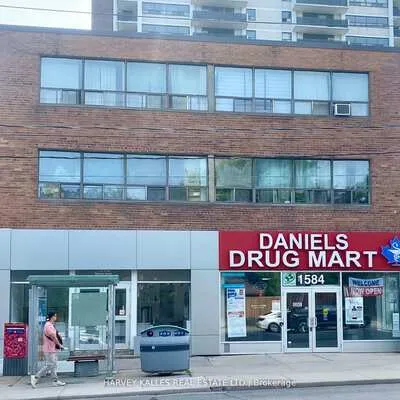 1582,&nbsp;Bathurst, Humewood-Cedarvale, Toronto