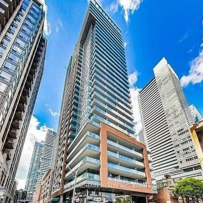8,&nbsp;Mercer, Waterfront Communities C1, Toronto