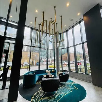 15,&nbsp;Holmes, Willowdale East, Toronto