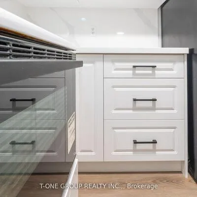 29,&nbsp;Pemberton, Newtonbrook East, Toronto