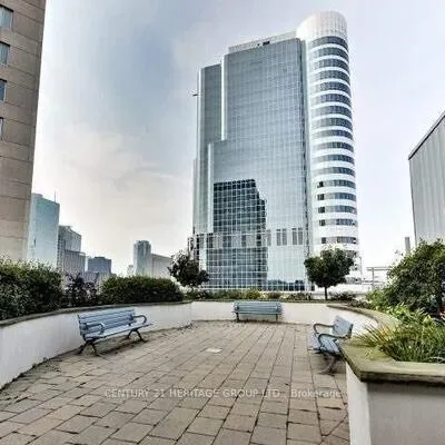 220,&nbsp;Victoria, Church-Yonge Corridor, Toronto
