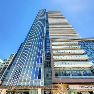 125,&nbsp;Redpath, Mount Pleasant West, Toronto