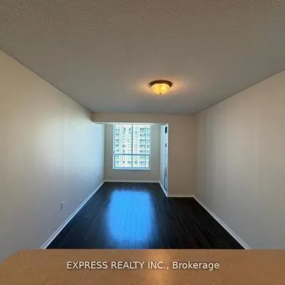 29,&nbsp;Pemberton, Newtonbrook East, Toronto