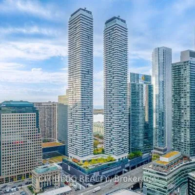 88,&nbsp;Harbour, Waterfront Communities C1, Toronto