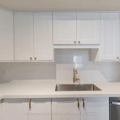 25,&nbsp;The Esplanade, Waterfront Communities C8, Toronto