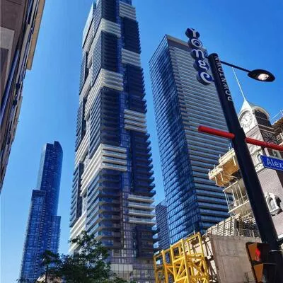 7,&nbsp;Grenville, Bay Street Corridor, Toronto