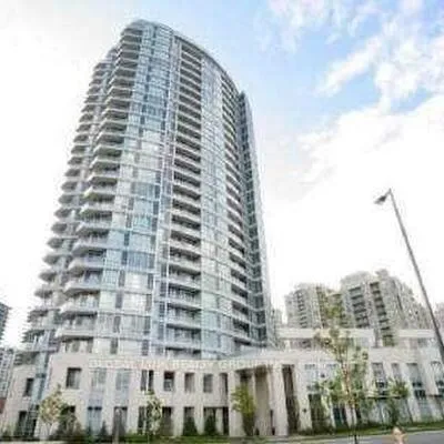 18,&nbsp;Holmes, Willowdale East, Toronto