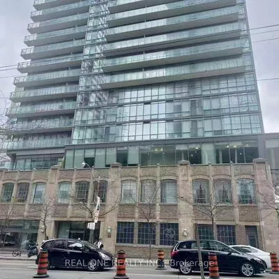 832,&nbsp;Bay, Bay Street Corridor, Toronto