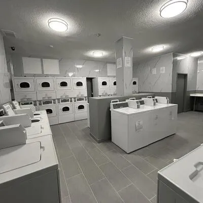 65,&nbsp;Thorncliffe Park, Thorncliffe Park, Toronto