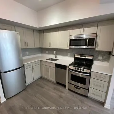36,&nbsp;Lisgar, Little Portugal, Toronto