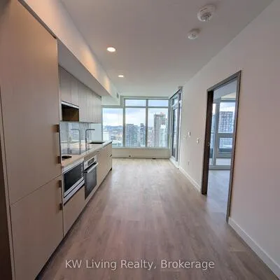 1,&nbsp;Concord Cityplace, Waterfront Communities C1, Toronto