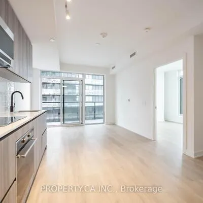 127,&nbsp;Broadway, Mount Pleasant West, Toronto