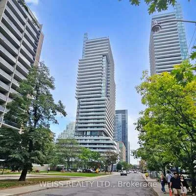 185,&nbsp;Roehampton, Mount Pleasant West, Toronto