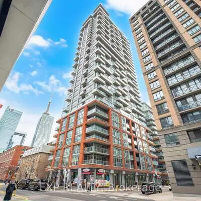 126,&nbsp;Simcoe, Waterfront Communities C1, Toronto