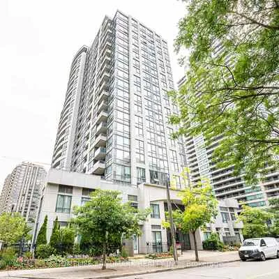 35,&nbsp;Hollywood, Willowdale East, Toronto