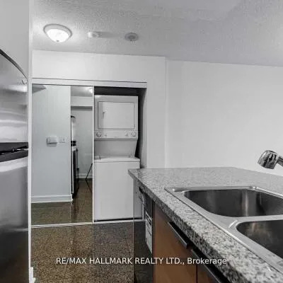 16,&nbsp;Harrison Garden, Willowdale East, Toronto