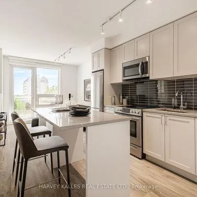 71,&nbsp;Redpath, Mount Pleasant West, Toronto