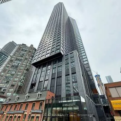 8,&nbsp;Wellesley, Bay Street Corridor, Toronto
