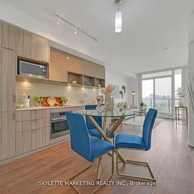 52,&nbsp;Forest Manor, Henry Farm, Toronto