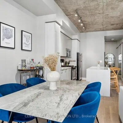 399,&nbsp;Adelaide, Waterfront Communities C1, Toronto